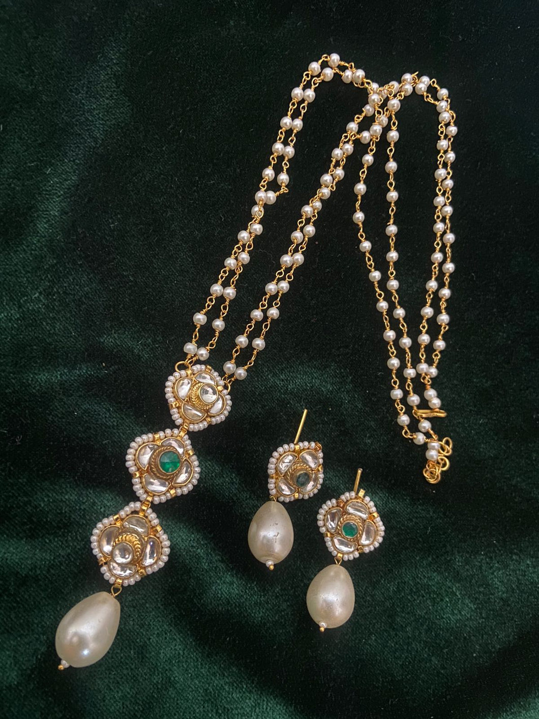 Pachi kundan pearl necklace